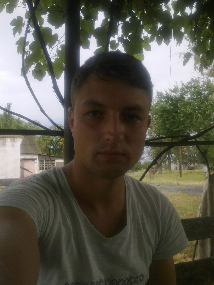  ,   Vlad, 30 ,   ,   , c 