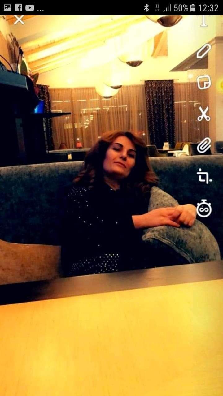  42589492  , 38 ,    