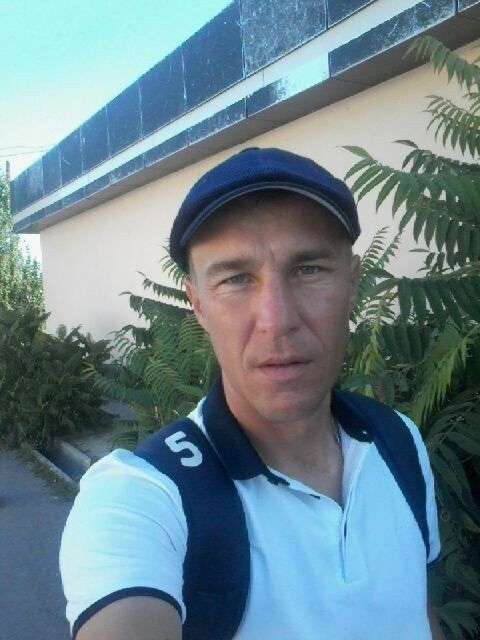  ,   Denis, 44 ,   