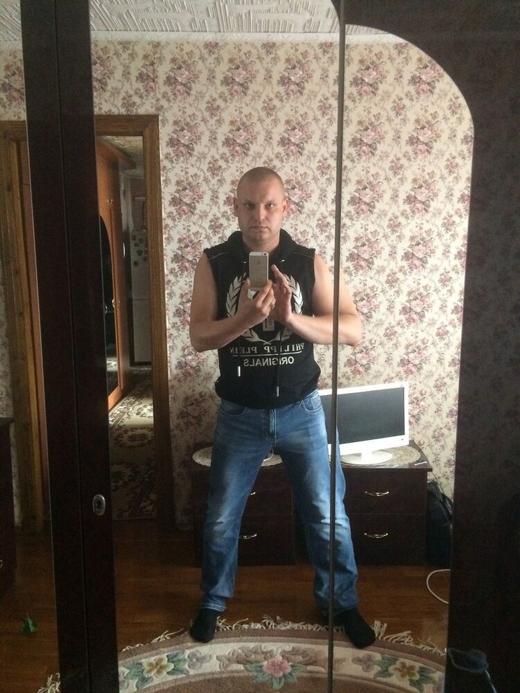  9697352  , 40 ,    