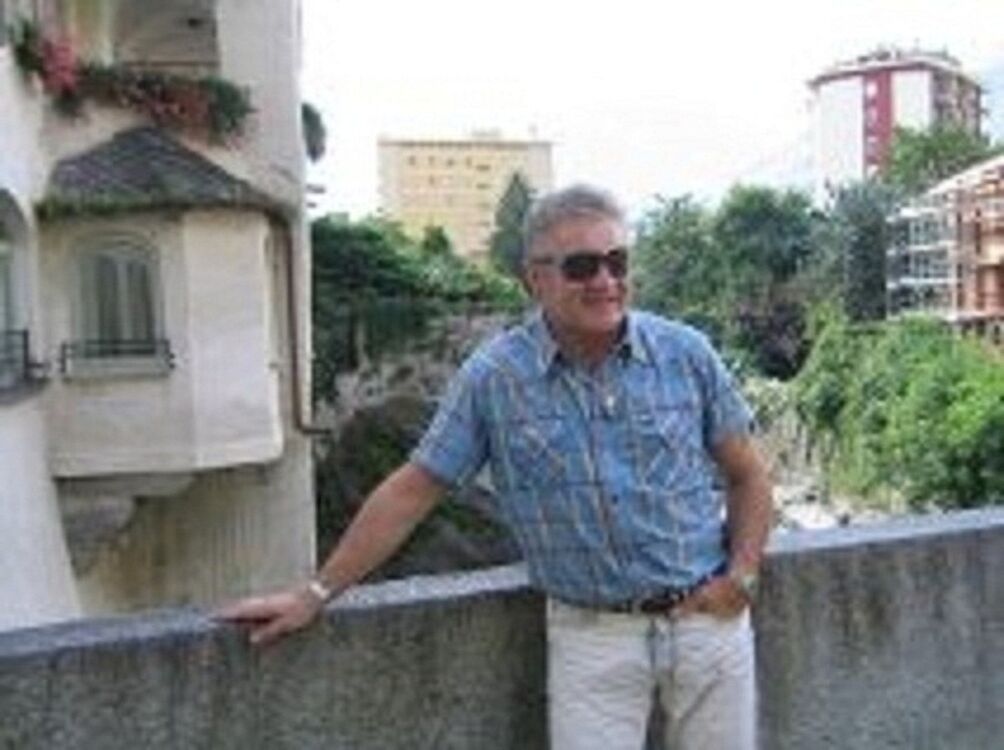 ���� 11682212 ������� Frank, 63 ����, ���� ���������� � Adel