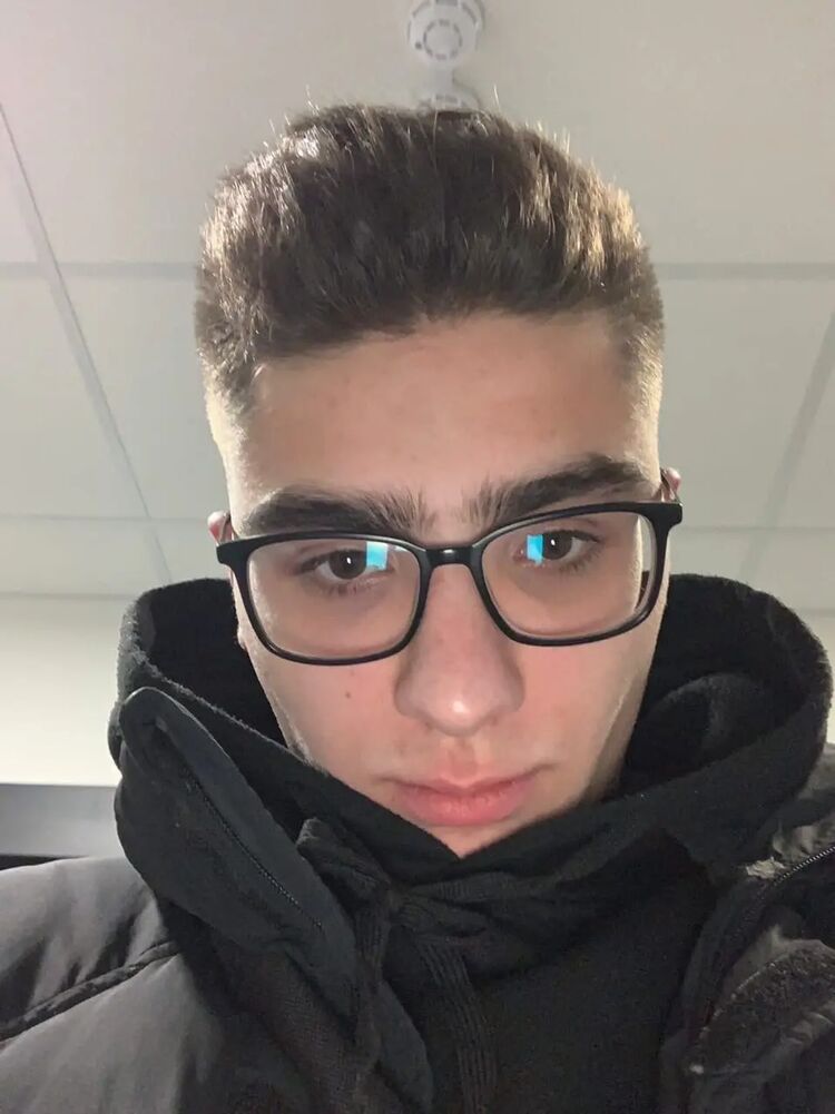 ���� 43272292 ����� ����, 19 ���, ���� ���������� � �����������