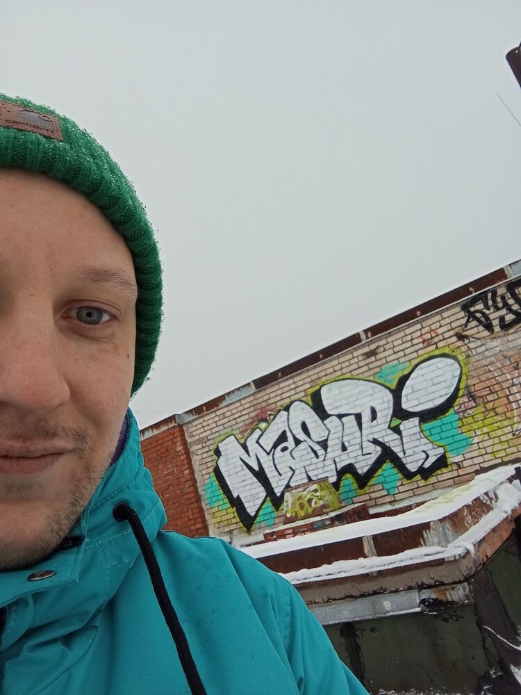  41353902  , 32 ,    -