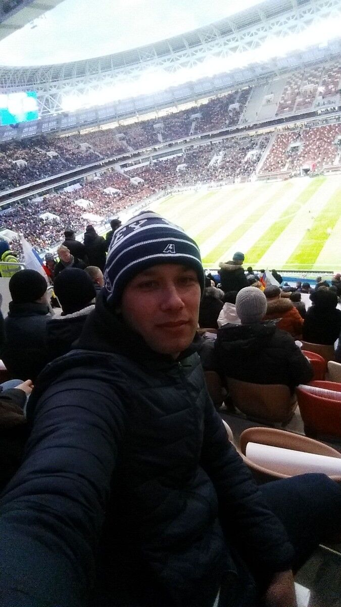  ,   Bobur, 34 ,   ,   , c 