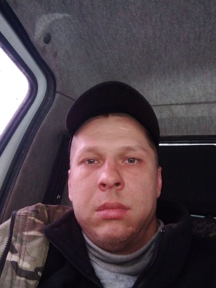  33193572  , 32 ,    