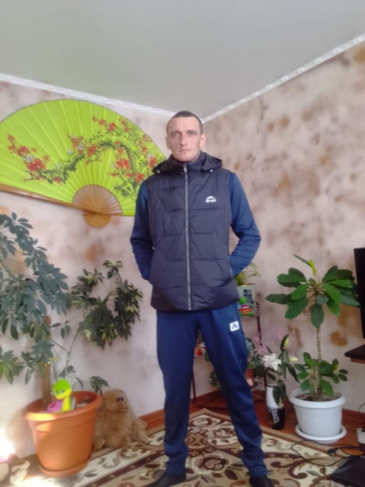  25829672  , 34 ,    