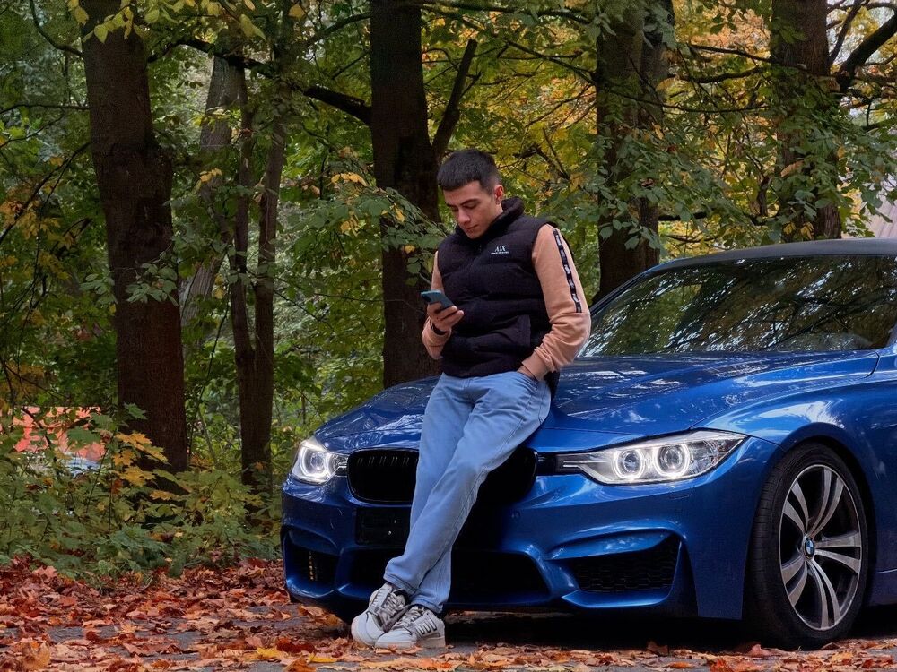  53986042  , 23 ,    -