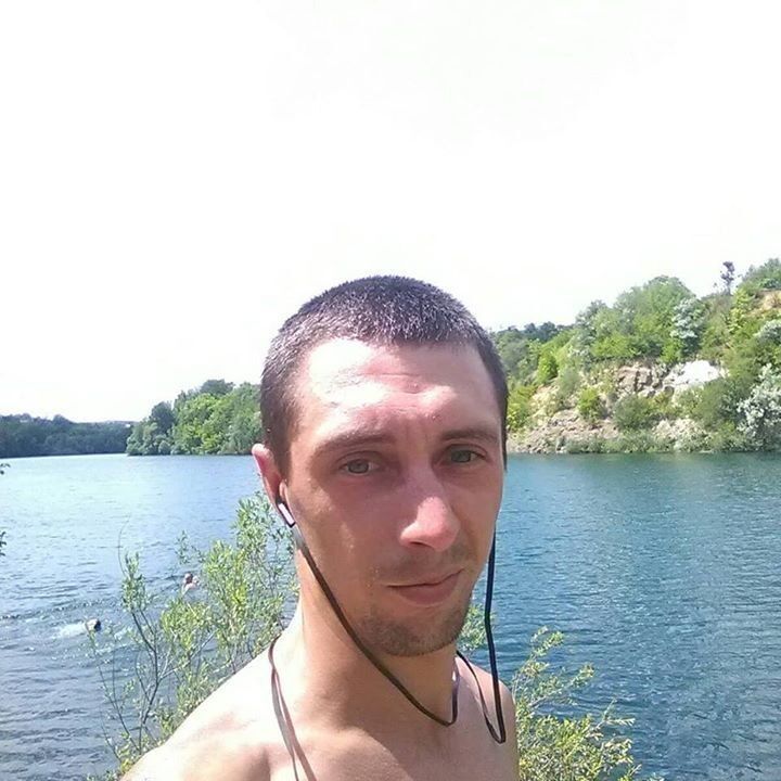  14651222  Bogdan, 33 ,    