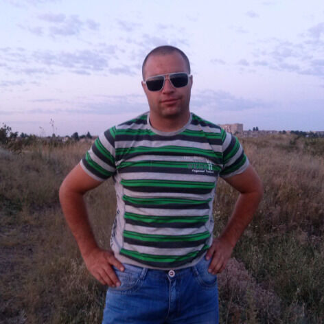  ,   Ruslan, 40 ,   ,   