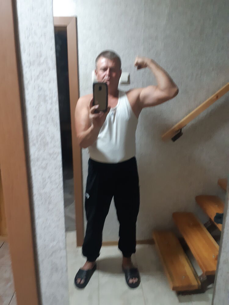  46521292  , 52 ,    