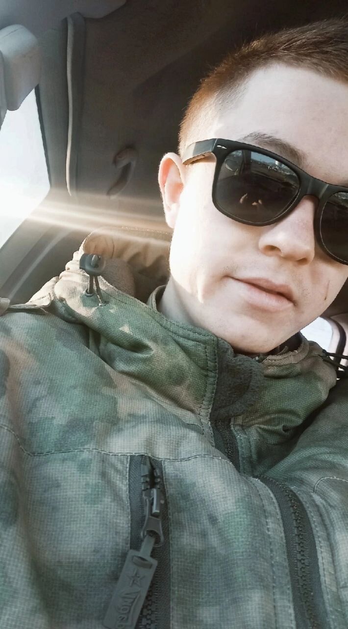  33205482  , 23 ,    -