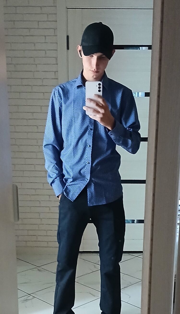  ,   Alexander, 20 ,   c 