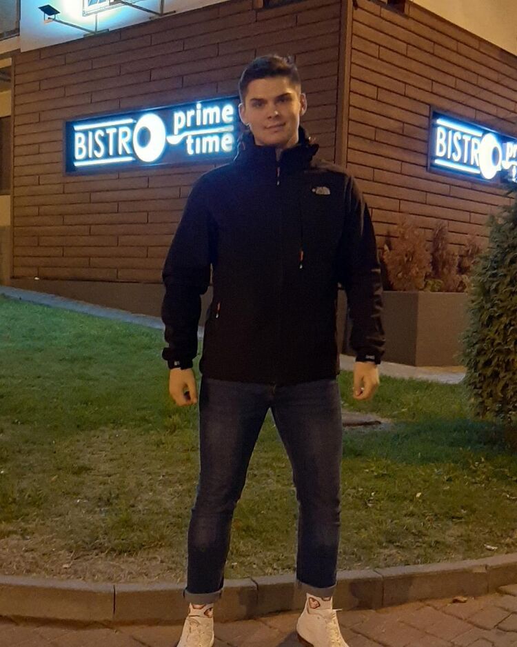  ,   Alex, 27 ,   ,   