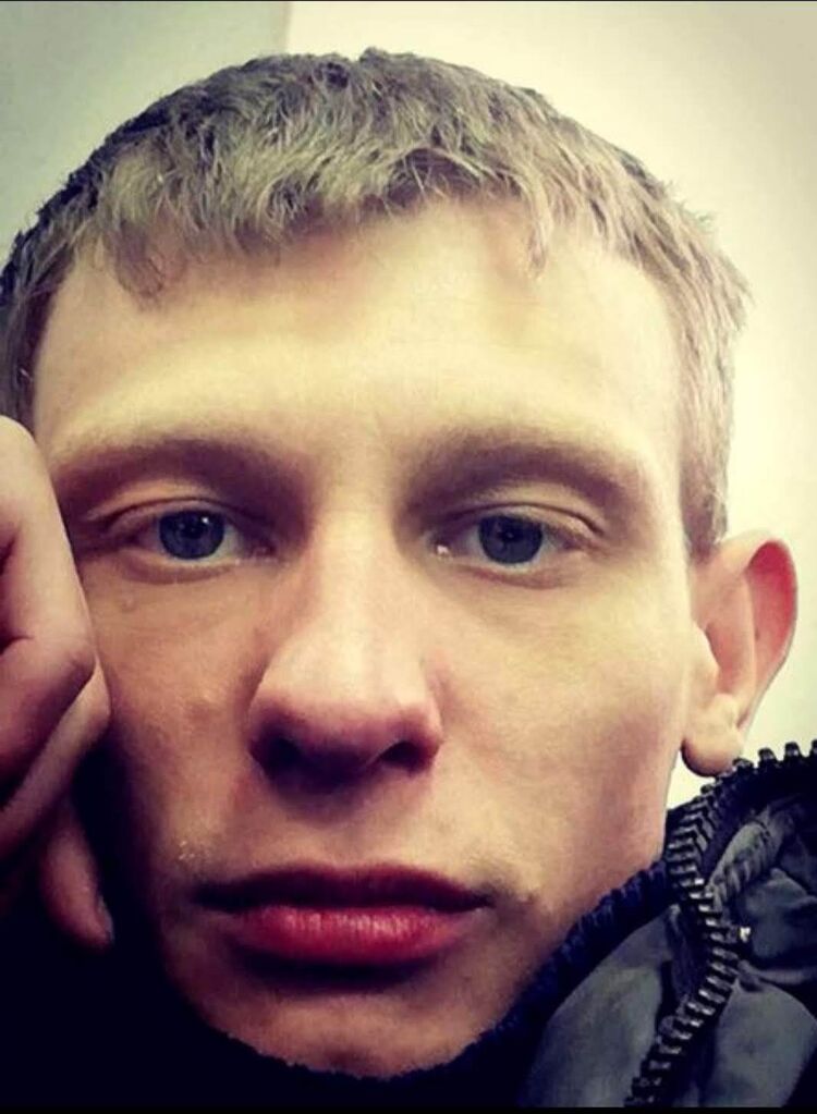  54569322  Konstantin, 38 ,    