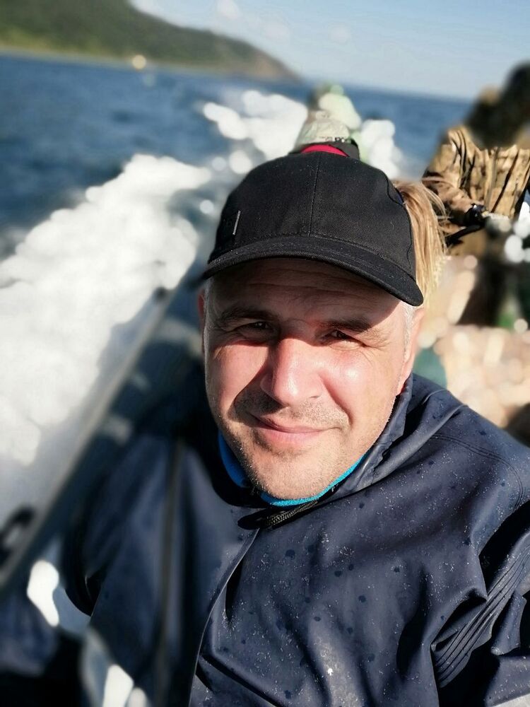  54393042  , 44 ,    -