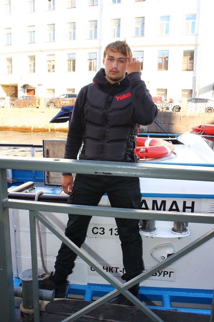  35291822  , 25 ,    -