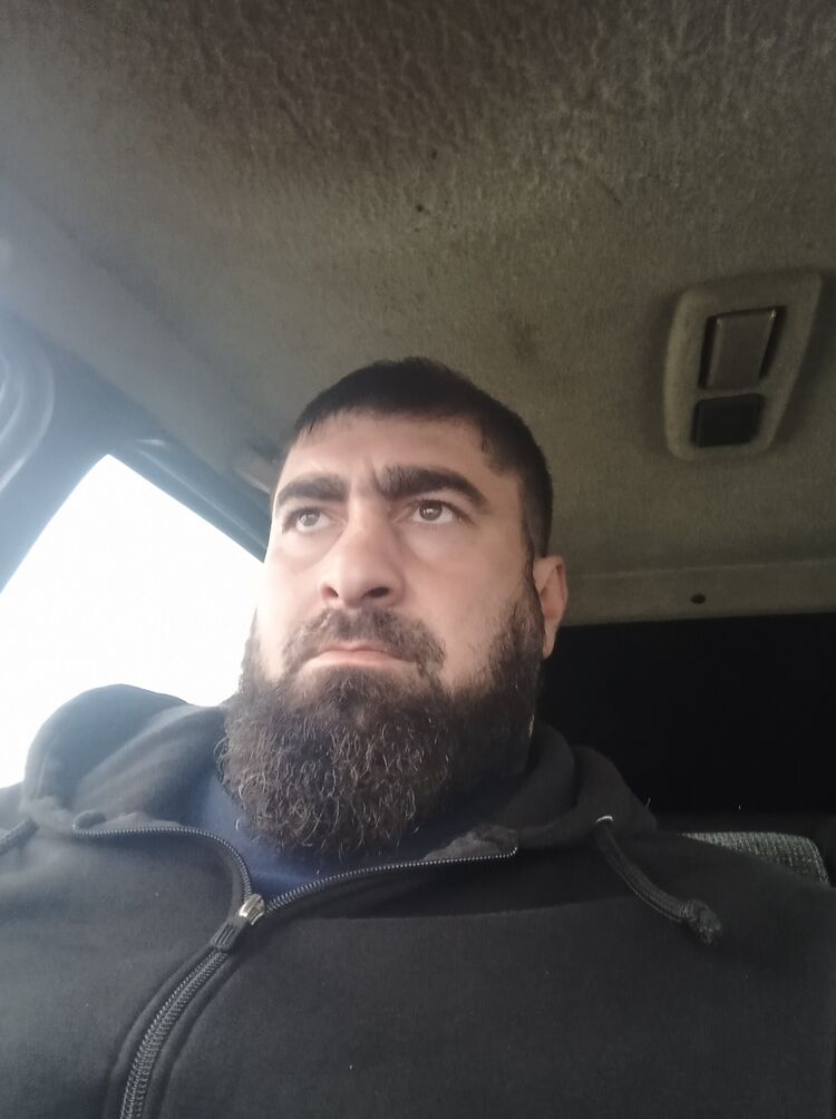 29956182  , 39 ,    