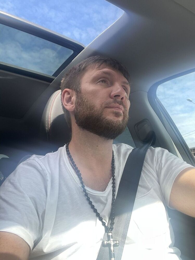  -,   , 42 ,   ,   
