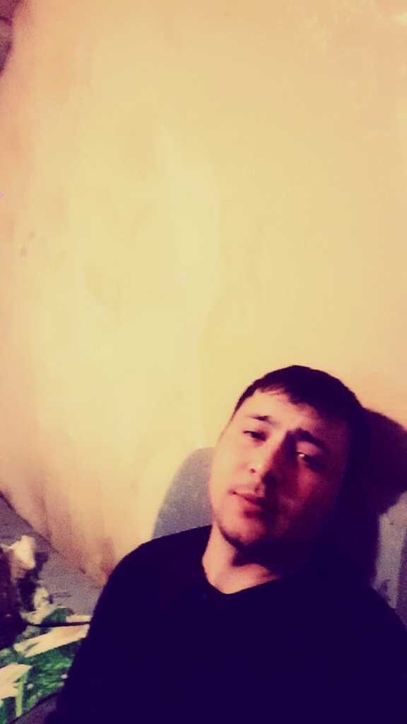  ,   Farrux, 32 ,   ,   , c 