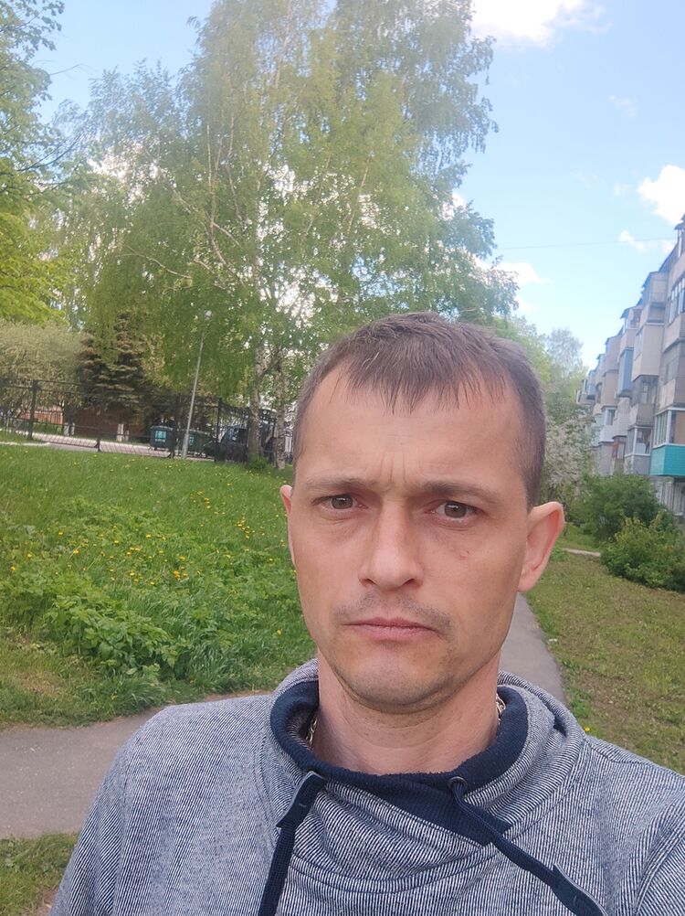  26789542  Maxim, 43 ,    