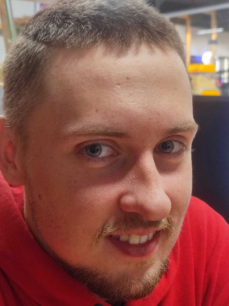  ,   Rodion, 24 ,   ,   
