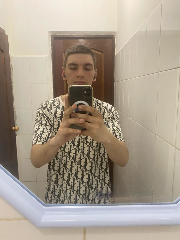  42087182  , 19 ,    