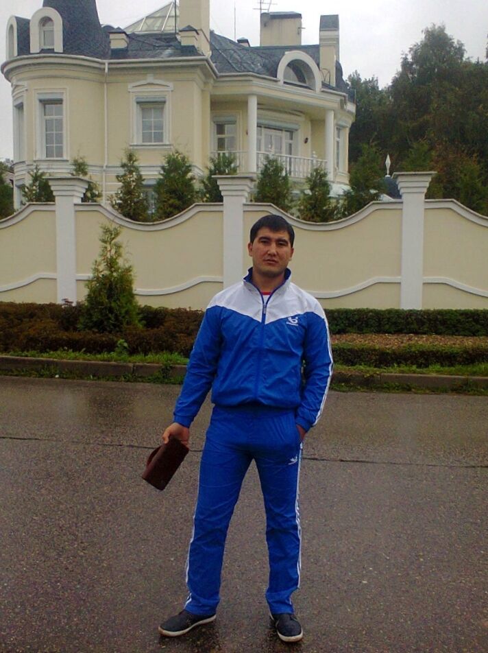  ,   FARRUHBEK, 35 ,   ,   