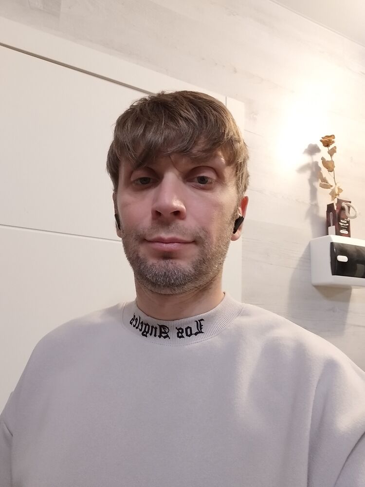  53226052  , 41 ,    