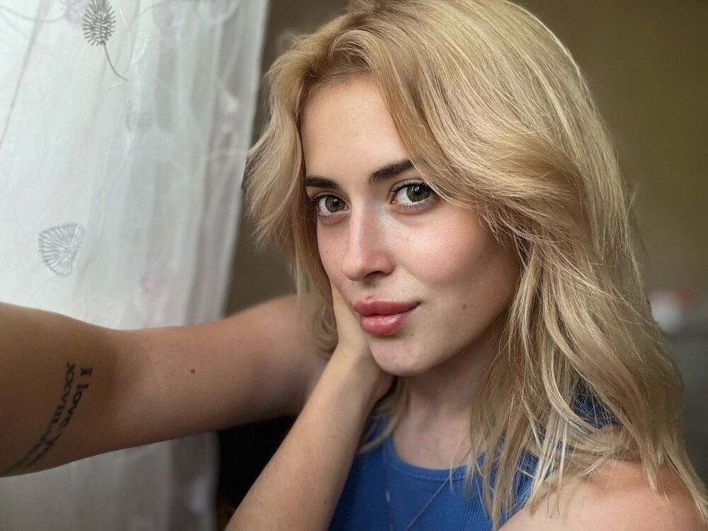  --,   , 22 ,   