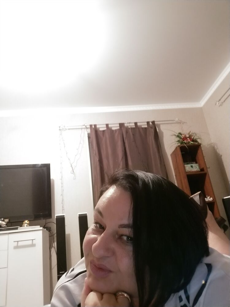  41667742  Tanusa, 56 ,    