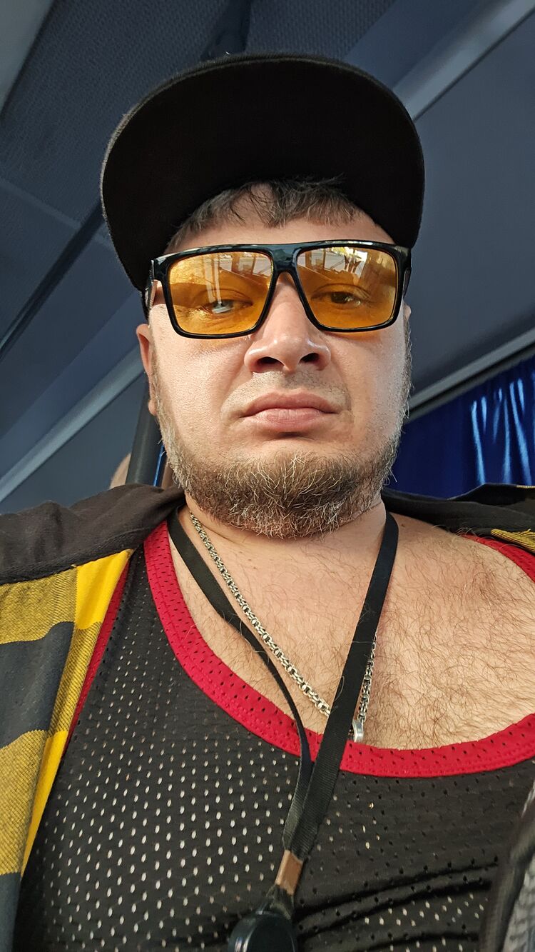  53151162  , 37 ,    