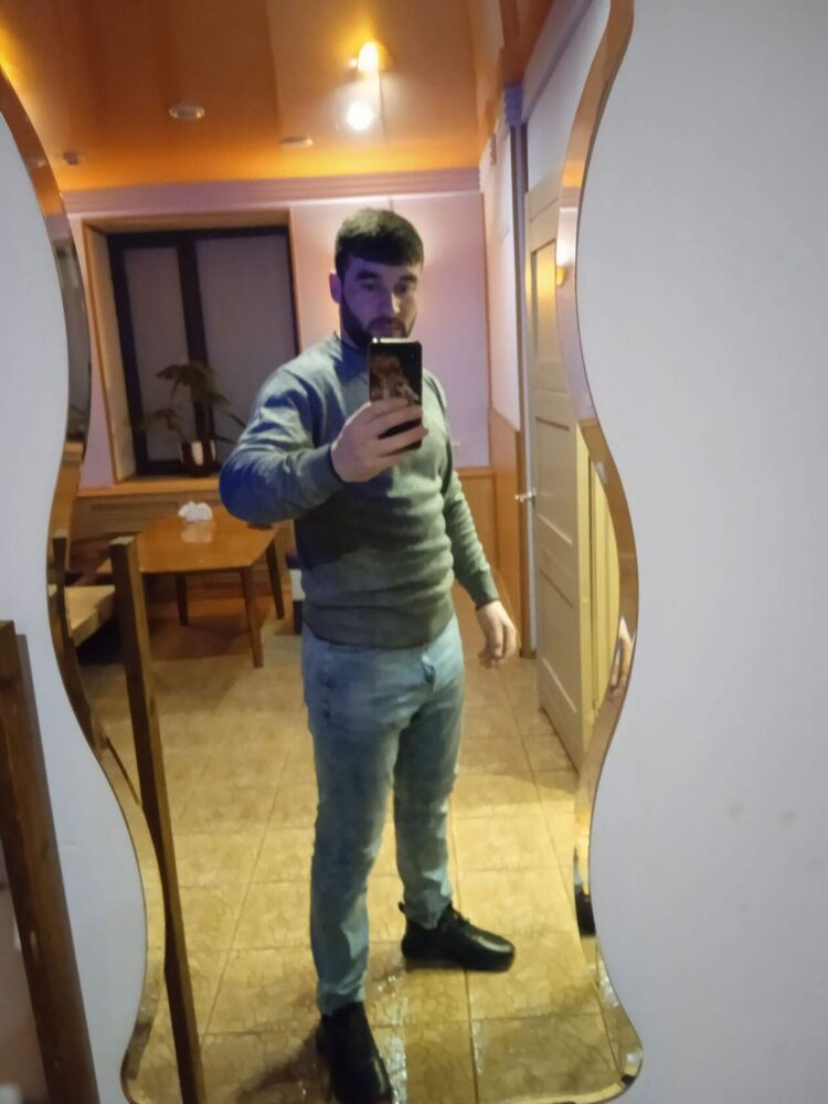  43745912  , 28 ,    