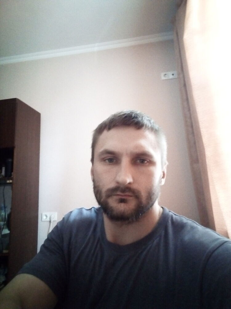  ,   Slava, 38 ,   ,   , c , 