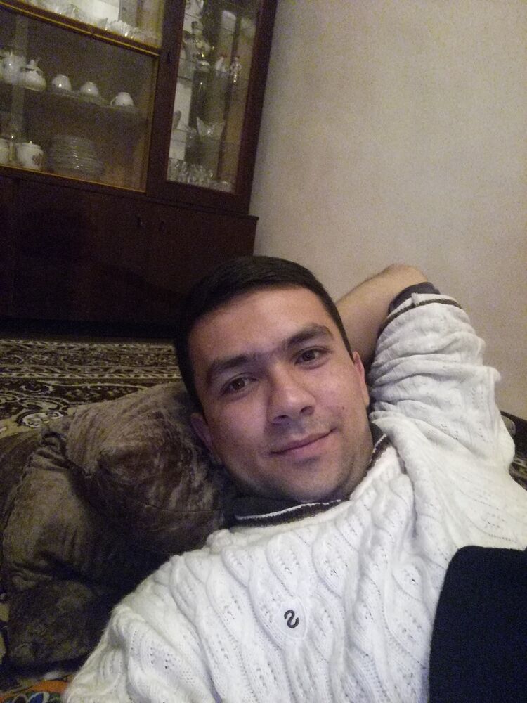  18161222  Azizbek, 30 ,    