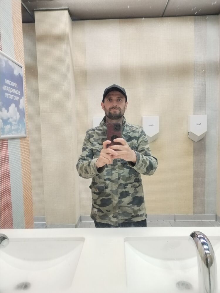  35994772  , 37 ,    