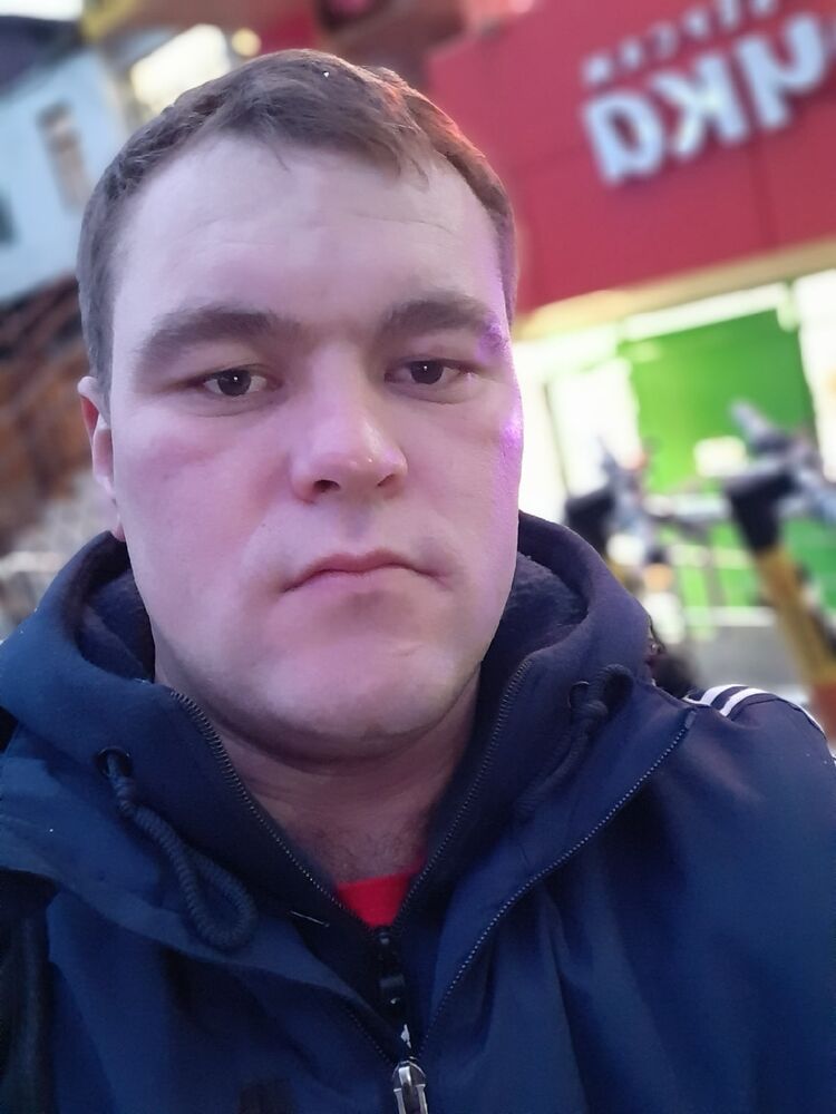 ���� 25702042 ������� ��, 33 ����, ���� ���������� � ����