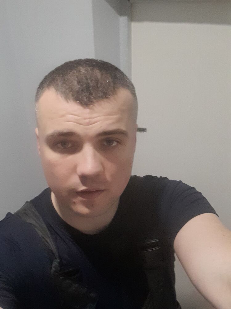  41277152  , 24 ,    