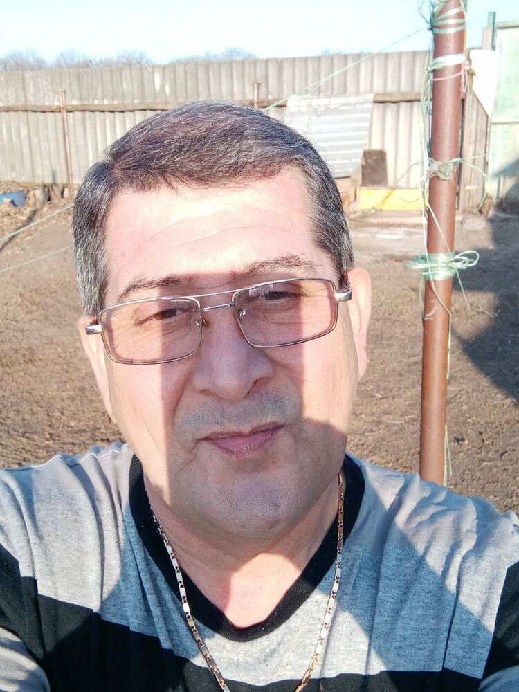  42718082  , 54 ,    