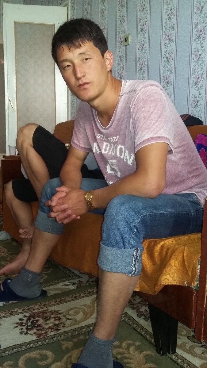  7831682  Ishen, 34 ,    -