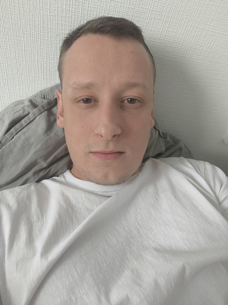  53702152  , 27 ,    -