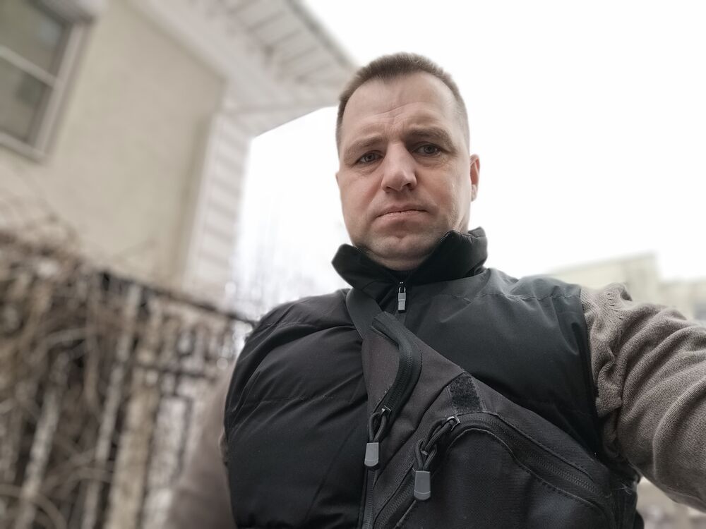  ,   Dima, 44 ,   ,   , c , 