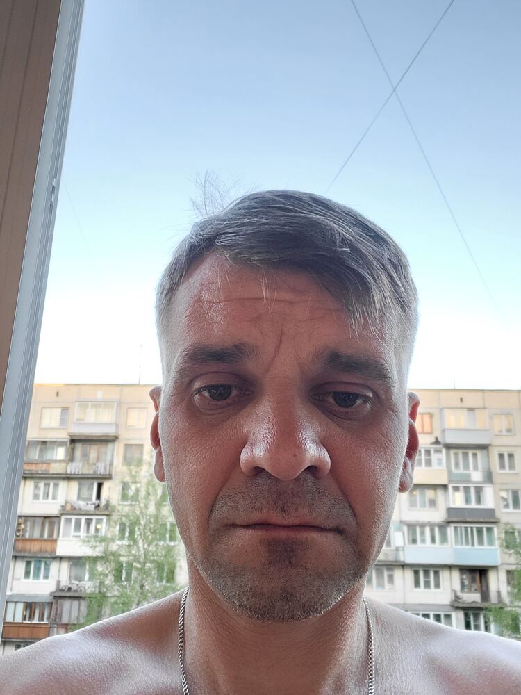  43698982  , 40 ,    