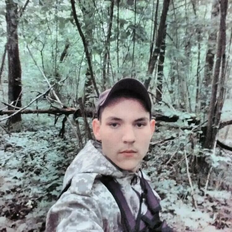  ,   Ruslan, 28 ,   ,   