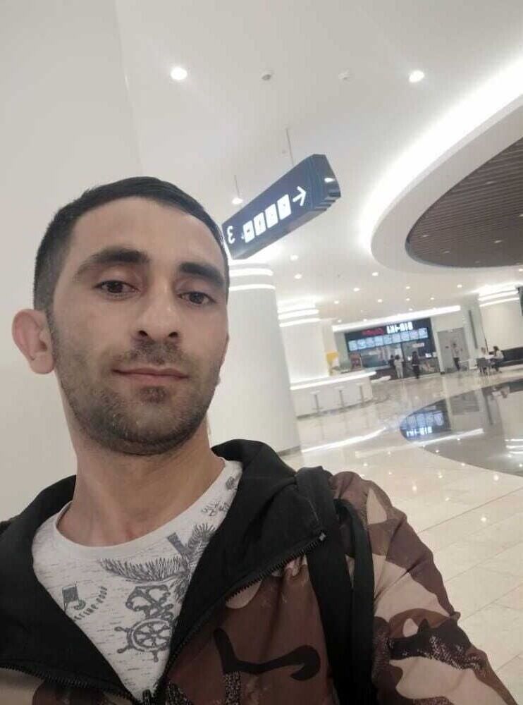  ,   Farid, 34 ,   ,   , 