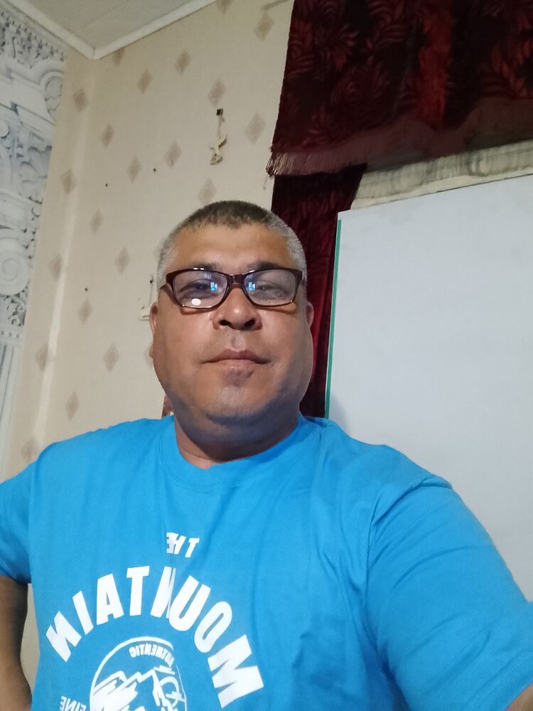  43677752  , 57 ,    