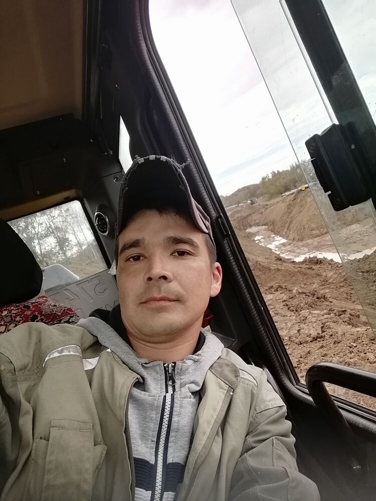 50448332  , 38 ,    