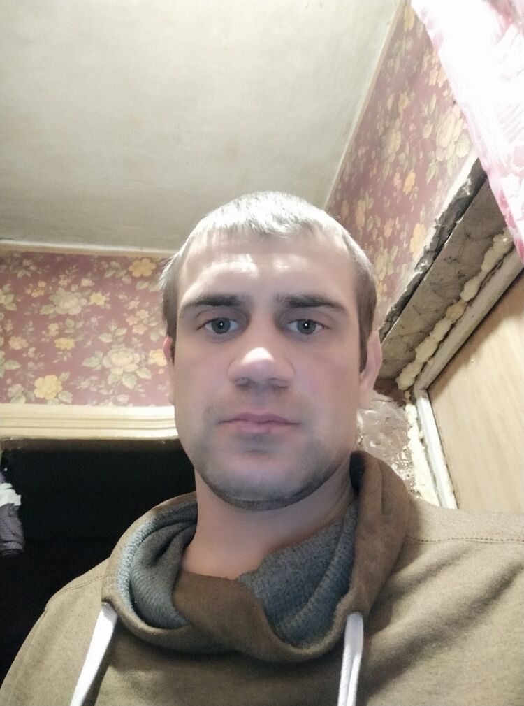 ���� 24438702 ������� ����, 33 ����, ���� ���������� � �����