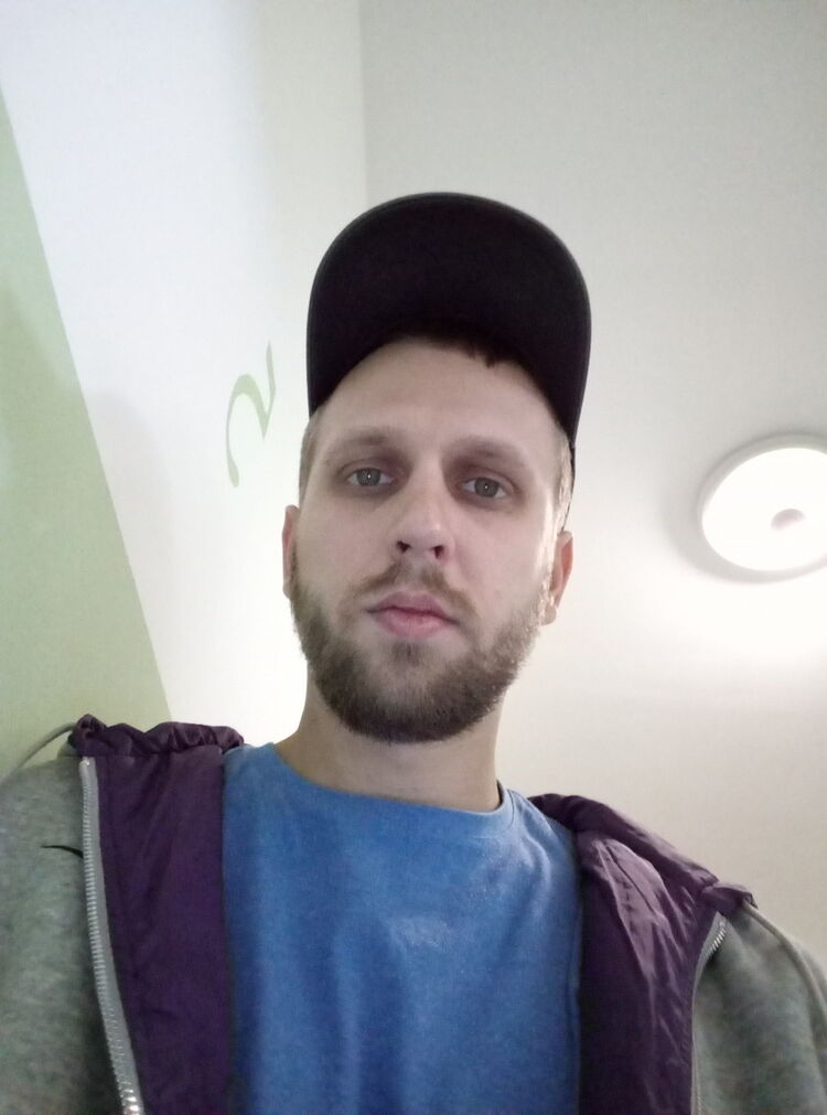  ,   Alexander, 32 ,   ,   , c 