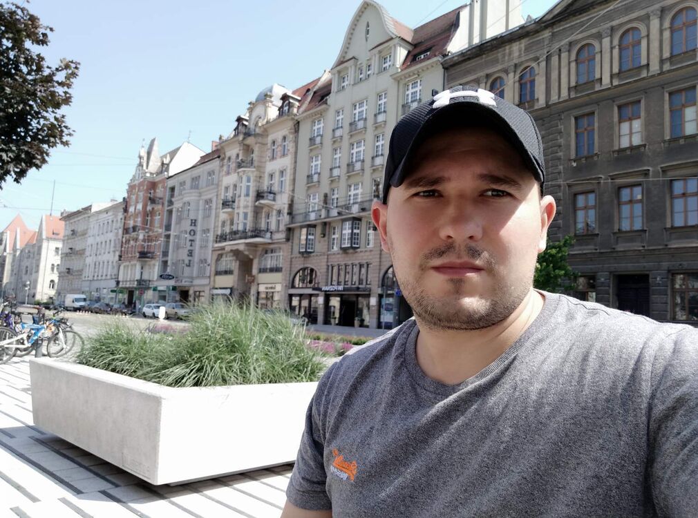  ,   , 33 ,   c 