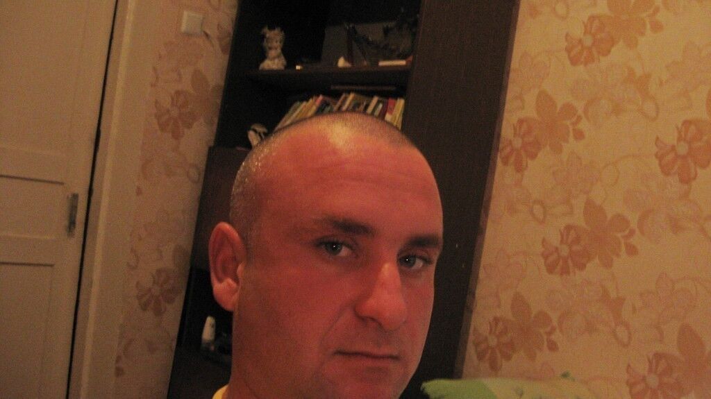  10988472  , 38 ,    